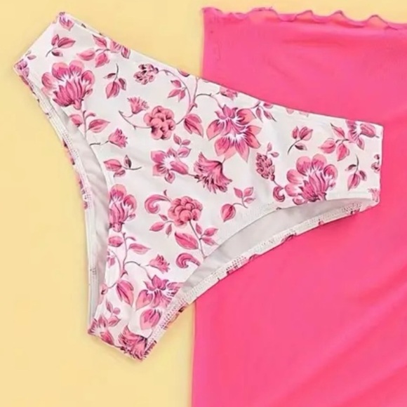 3pc Pink Floral Halter Triangle High Cut Bikini Set with Cover Up - Picture 3 of 6